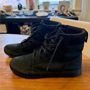 Timberland women’s Black High-Top Sneakers
